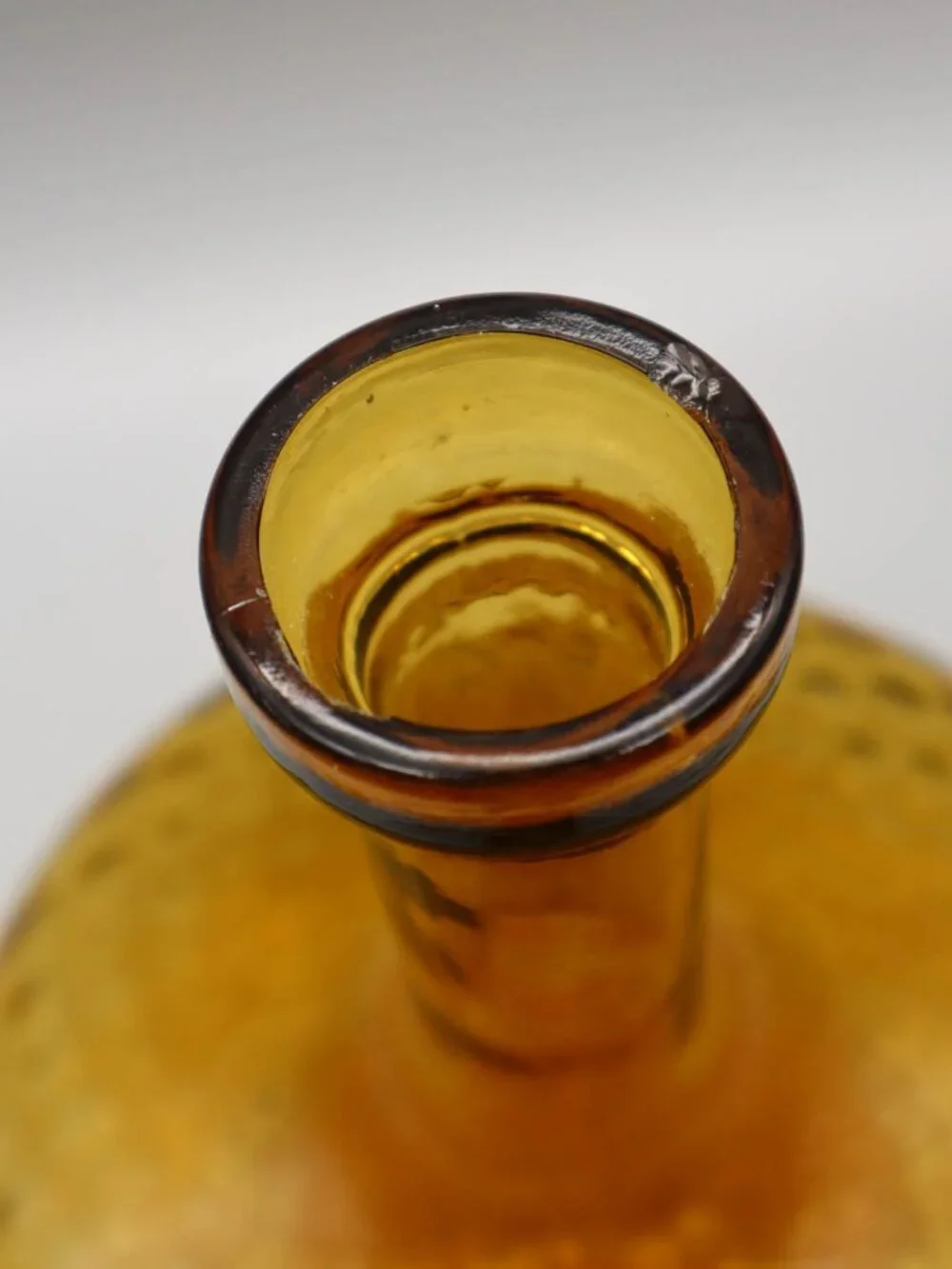 Vtg '60s Italian Empoli Amber Glass Genie Bottle Decanter Optic w/ Globe Stopper